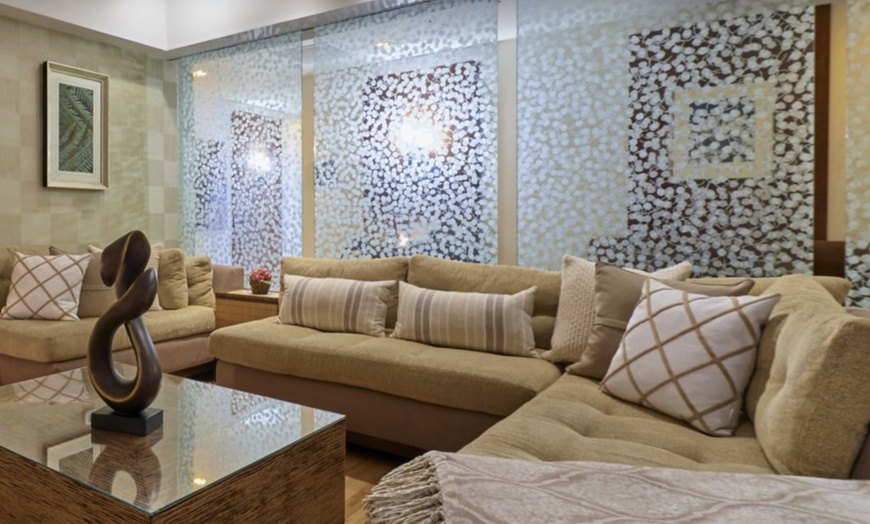 Image 2: 50/80-Minute Deep Tissue Massage at Westin Las Vegas Hibiscus Spa