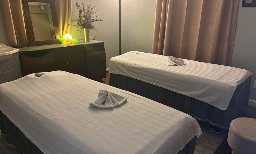 Image 2: Relax with a Swedish/Deep Tissue Massage