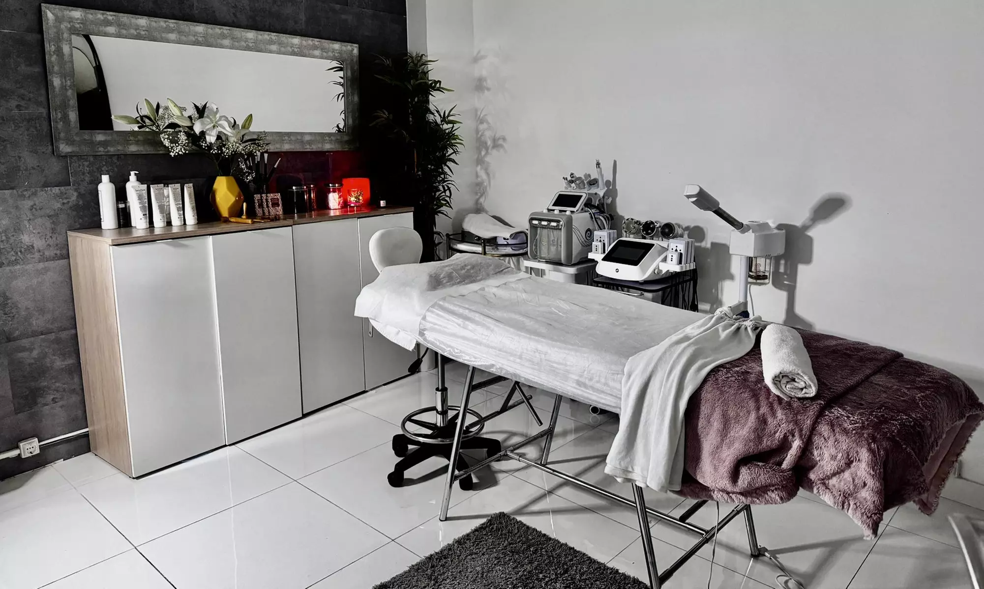 Masaje en pareja de hasta 60 minutos con copa de cava y opciones extra