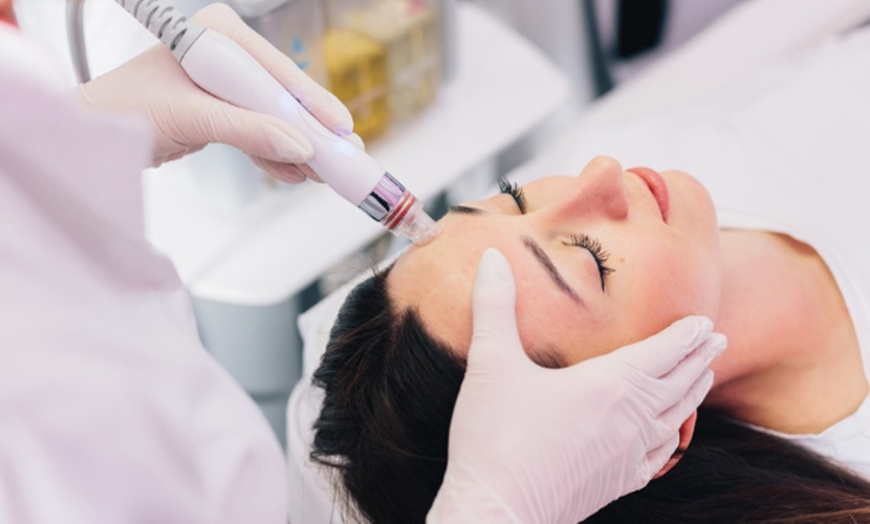 Image 1: Soin Hydravisage à Paris avec Saff Care