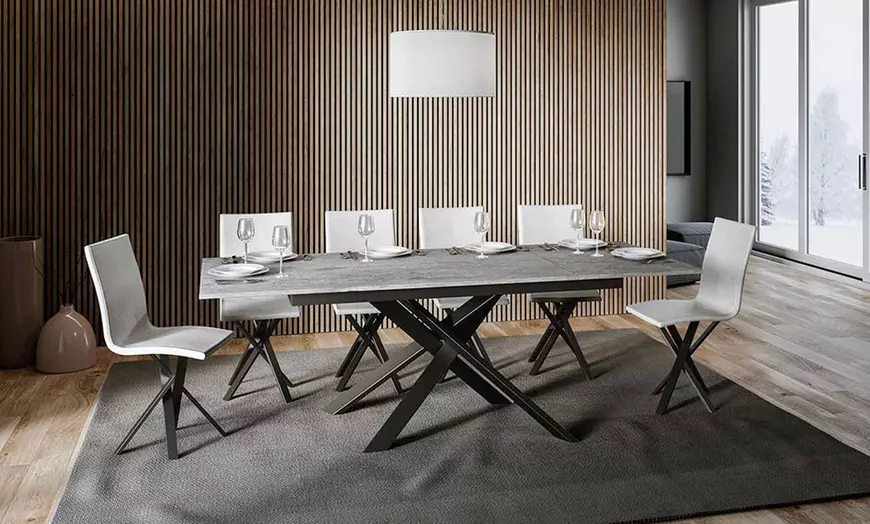 Image 21: Uitschuifbare eetkamertafel 'Ganty'