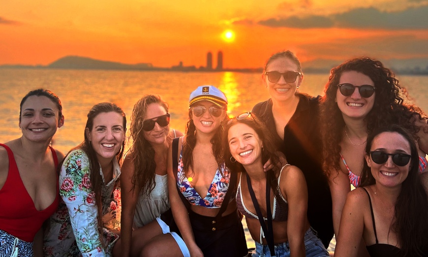 Image 7: 2, 4, 6 u 8 horas alquiler privado de charter hasta 9 pasajeros 