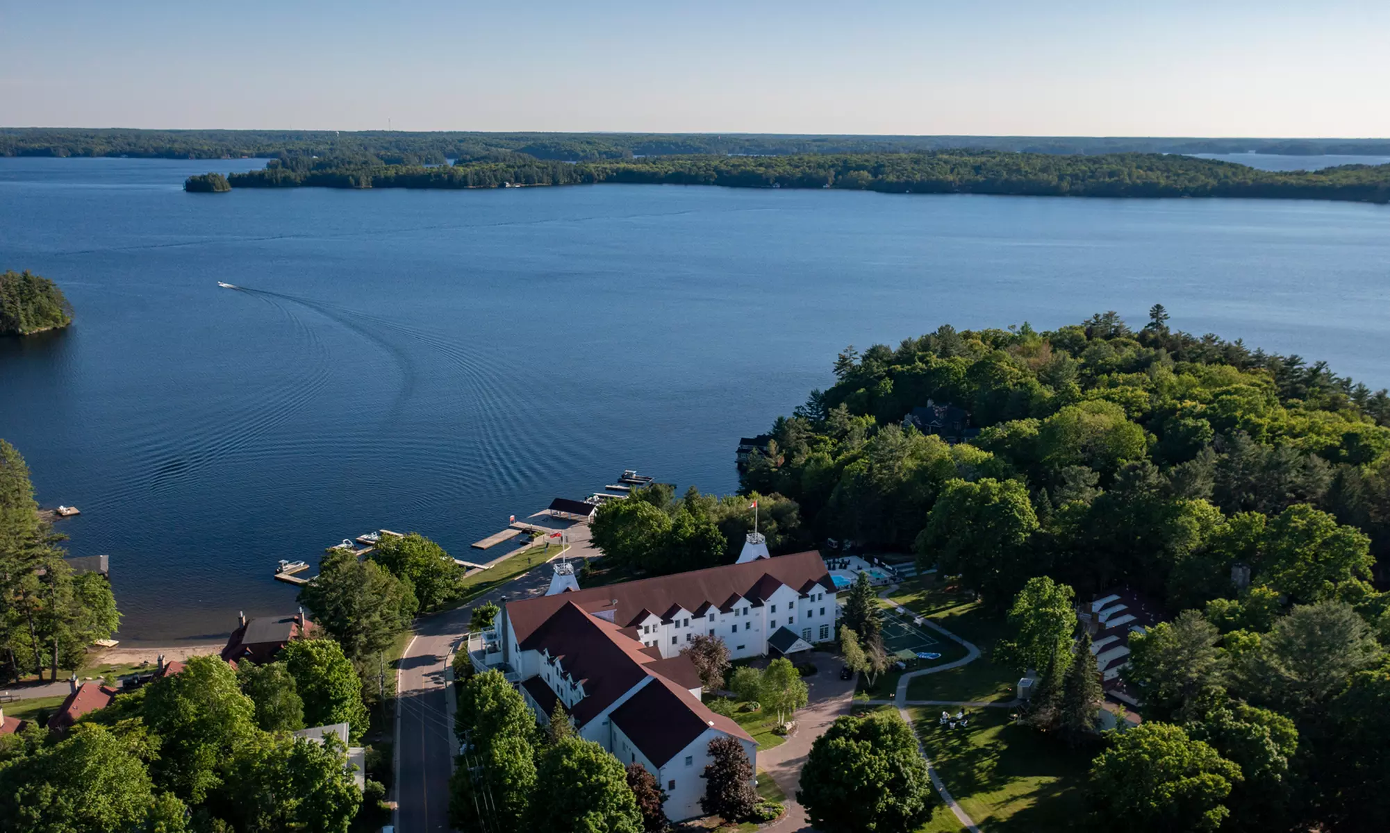 Windermere House - Experience Luxury and Adventure