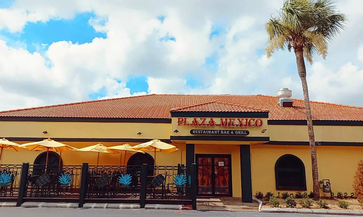 $15 , $30 or $60 Towards Mexican Food & Drinks at Plaza Mexico Restaurant Bar & Grill(Up to 20%Off)Three Options - Primary Image