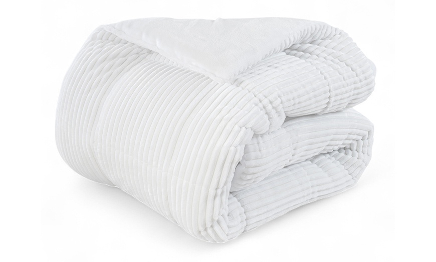 Image 2: Sampur „Coton Club“-Steppdecke aus 100% Mikrofaser mit Cord-Oberfläche