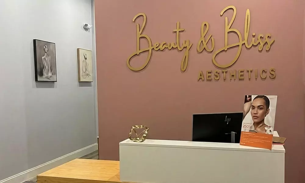 Professional Micro-Needling with Hyaluronic Acid (Up to 41% Off)