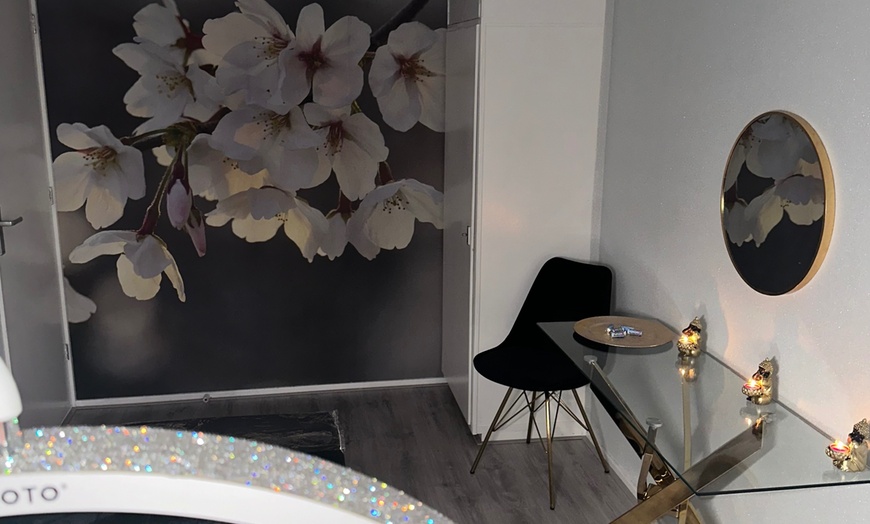 Image 2: Dames! Klaar voor een Japanse Headspa? Dit is je kans!