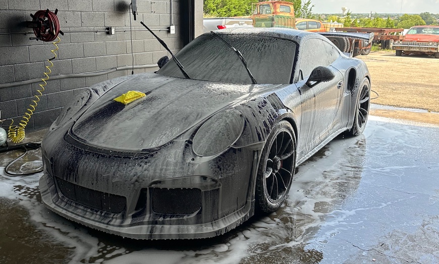 Image 5: Expert Services Awaits: Exterior or Interior Detail or Both 