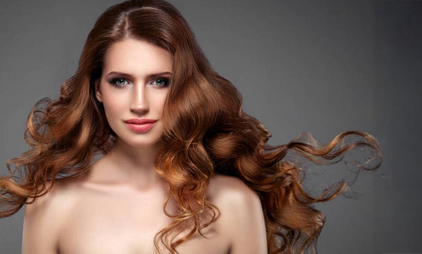 Image 5: Cambio de look con diagnóstico capilar, corte, peinado, tinte o mechas 