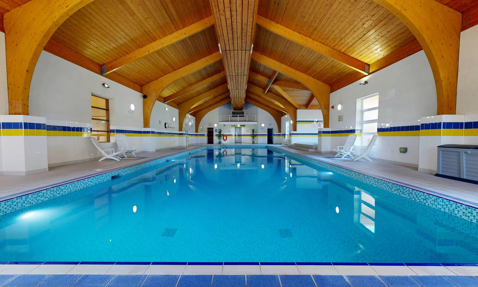 Nottinghamshire: 4* Double or Superior Room with Breakfast, and More