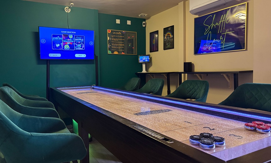 Image 2: Enjoy One or Two Hours of Shuffleboard for up to 8 People