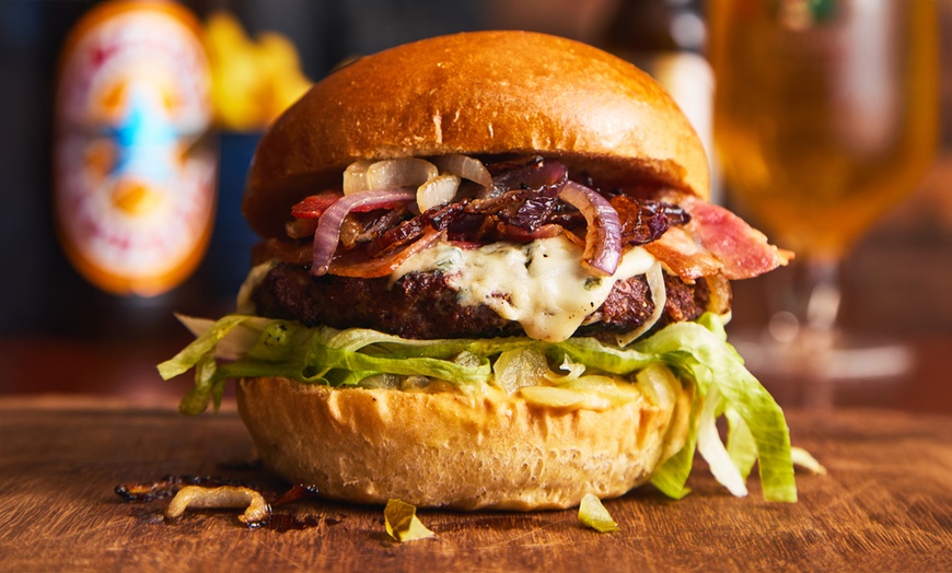 Image 3: Goddard Arms Swindon Delicious Dining Experiences for Two