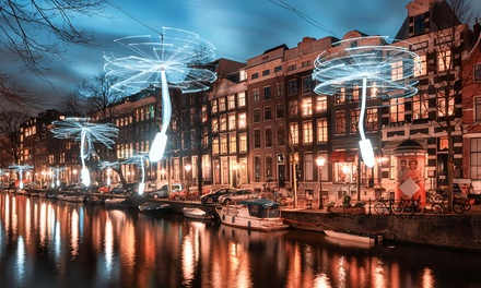 Amsterdam Light Festival cruise van 75 min voor 1 kind (4-11 jaar) incl. warme snacks & drankjes - Fun Boat Amsterdam