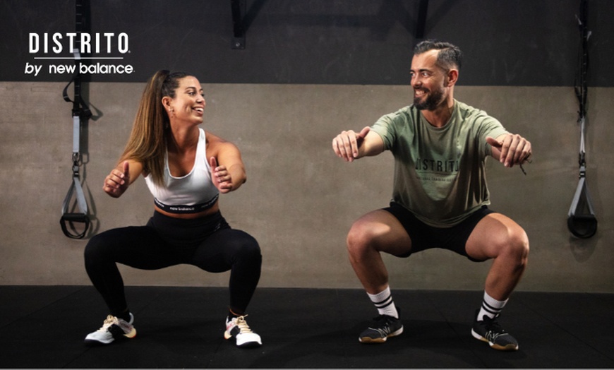 Image 1: 5 o 10 sesiones de yoga o pilates sin permanencia, con 13 ubicaciones