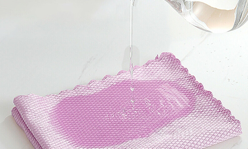 Image 4: Piece Cleaning Cloths