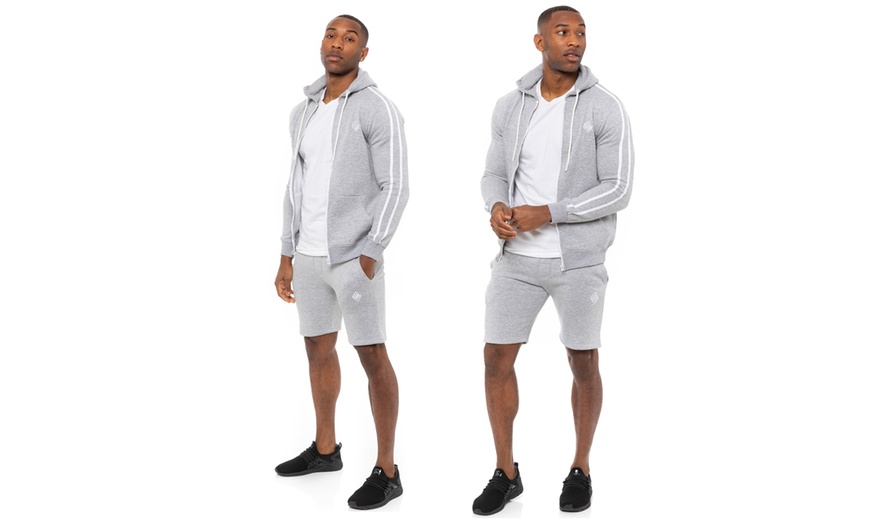 Image 9: Two-Pack Enzo Men's Fleece Shorts 
