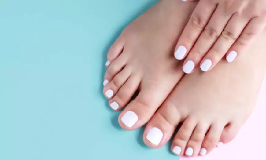 Image 7: Sesiones de manicura, pedicura o ambas para 1 con esmalte a elegir 