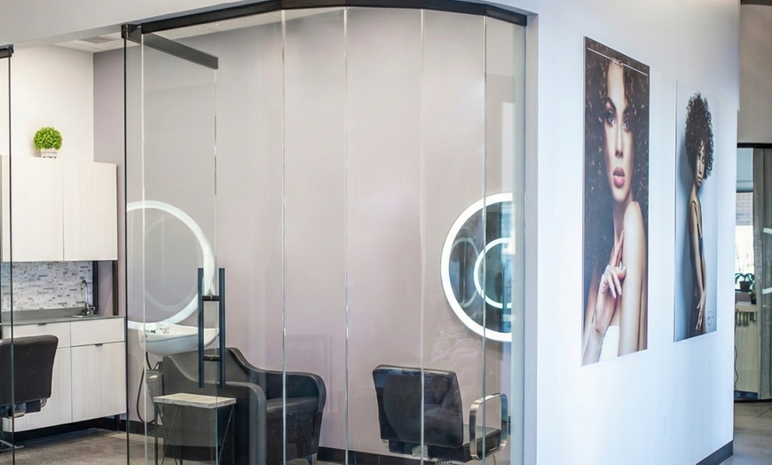 Image 3: Unwind with 1, 2 3 Swedish Massages with Sonic Face & Scalp Massage