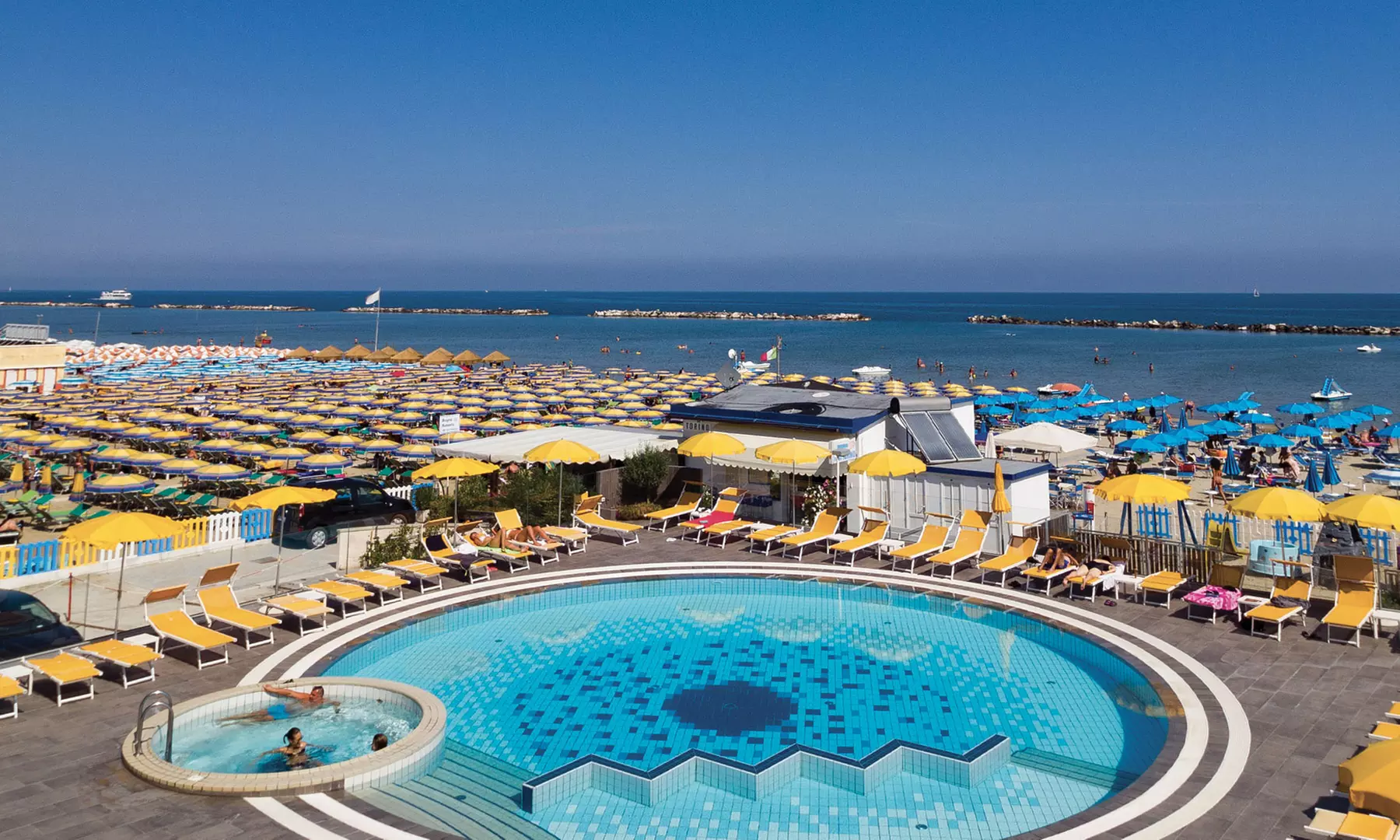 Cesenatico 4*: camera doppia con colazione o mezza pensione e Spa