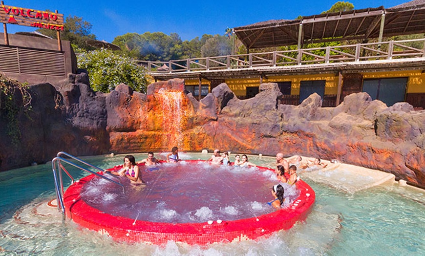 Image 9: ¡Diversión a remojo! Entrada a Aquópolis Cullera para júnior o adulto