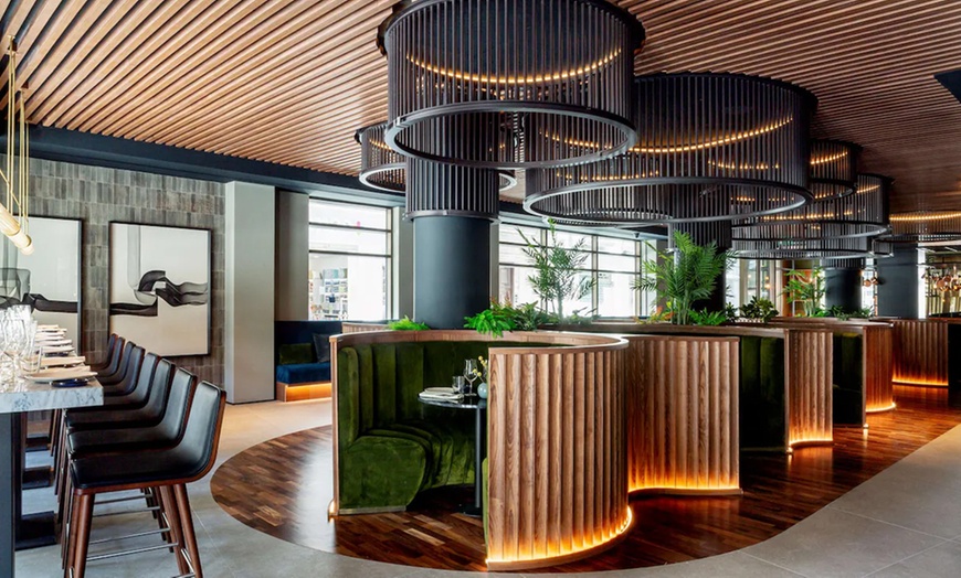 Image 2: Menú degustación Labur o Luze by Eneko Atxa, chef estrella Michelin 