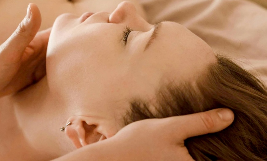 Image 2: Buccal Massage Facial Treatments – Standard or Radiant Glow Session