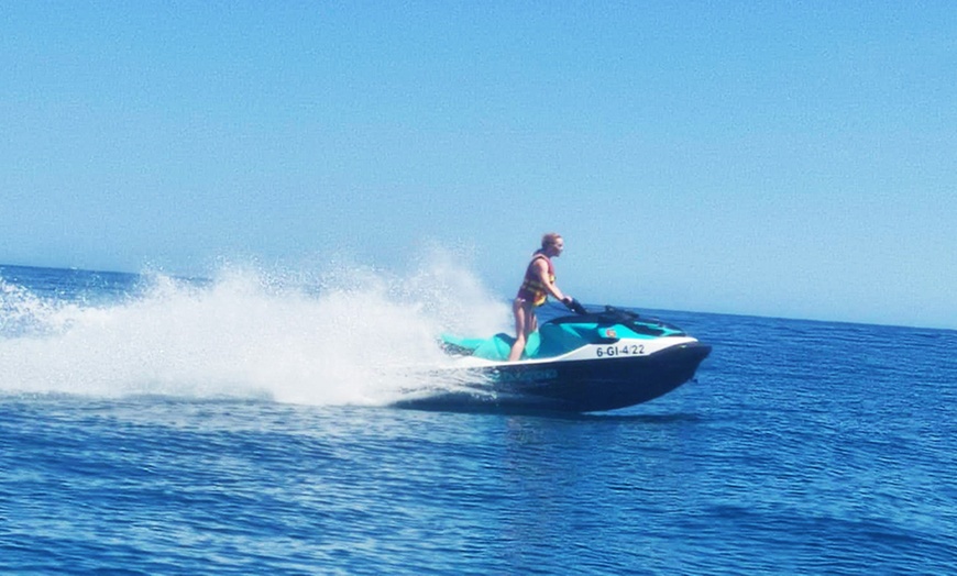 Image 4: Alquiler de moto de agua durante 1 h con o sin licencia para 1 o 2