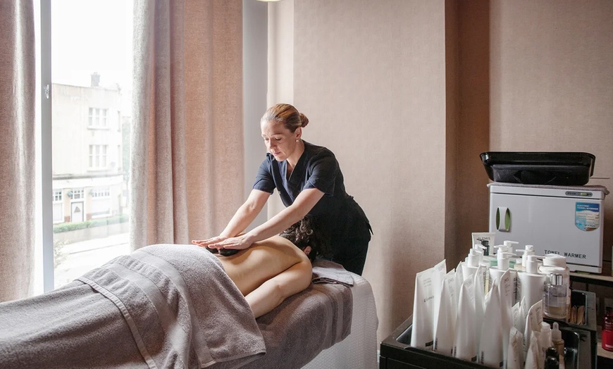 Image 2: Relaxing Spa Day For One or Two: 30- or 60-Minute Treatment