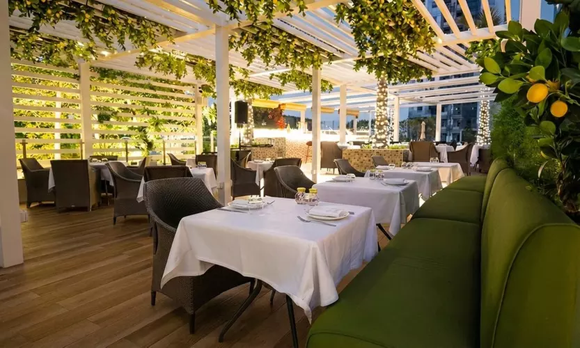 Breakfast Buffet with Pool Access for One Child Or Up to Four Adults