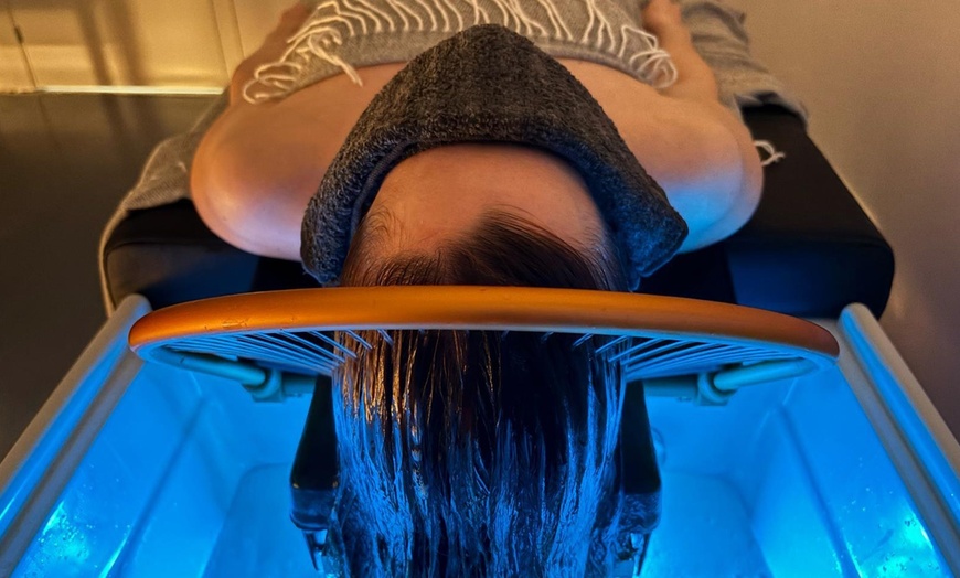 Image 2: Head spa japonés en pareja con masaje de busto, chocolate y té
