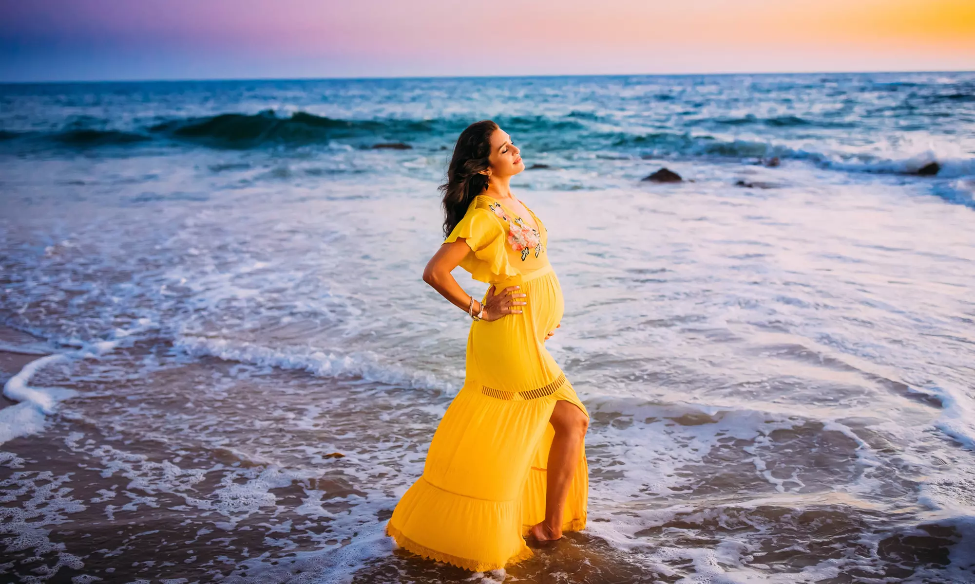 Create Lasting Memories with Full or Mini Maternity Shoot