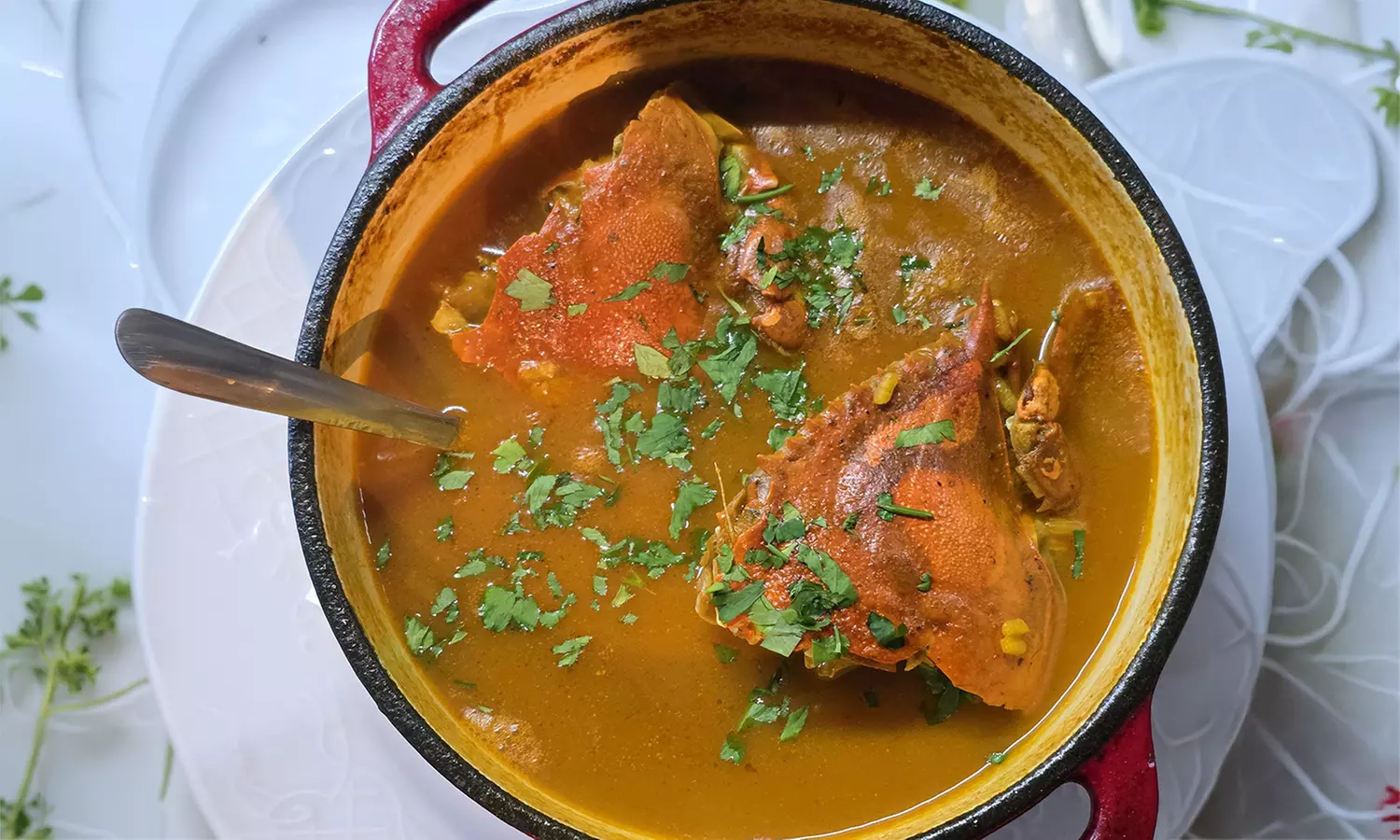 Menú para 2 o 4 personas con entrantes a compartir, principales y vino