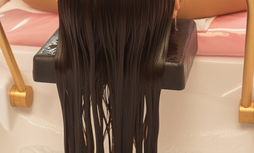 Image 3: Relax with a Japanese Head Spa - Kobe/ Tokyo / Akita Package