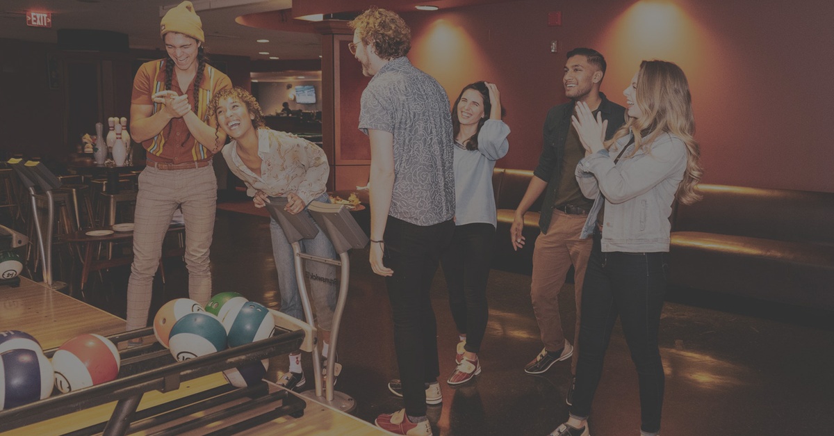 10-pin Chicago Bowling Packages