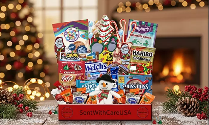 Christmas Snack & Candy Gift Box – Holiday Treats & Chocolate for Kids