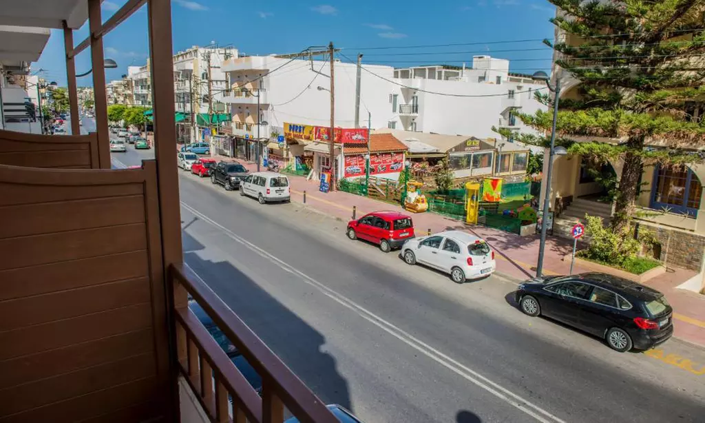 ✈ Creta: Volo diretto A/R più 7 notti in hotel e assicurazione