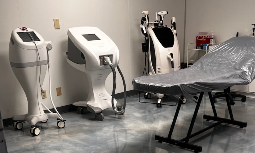 Image 9: 1, 3 or 6 Sessions of Radiofrequency Microneedling Full Face and More