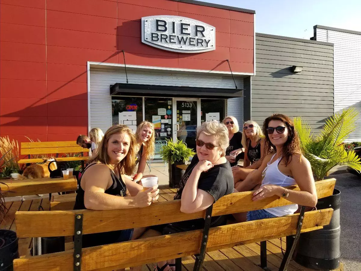 Thirsty Thursday / Sunday Funday Or Weekend 12 "Pack" Passenger Tour