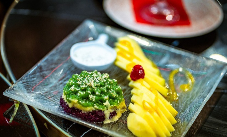 Image 3: Saveurs vietnamiennes authentiques : formules gourmandes pour 2