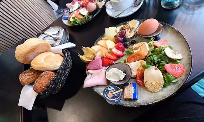 Schlemme eine Bowl à la B'artist für 1 bis 4 Personen - Genieße individuellen Geschmack (bis zu 41% sparen) - Second Medium