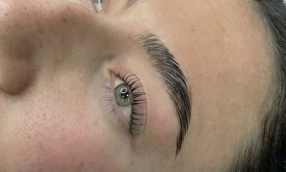 Lash & Brow Lamination Treatments for Long-Lasting Definition