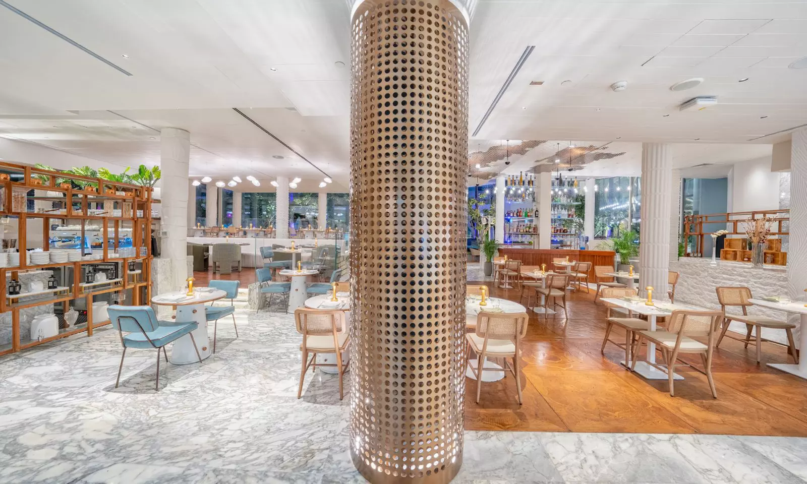 Three Course Premium Set Menu with 1 Soft beverage For Up to 4 People