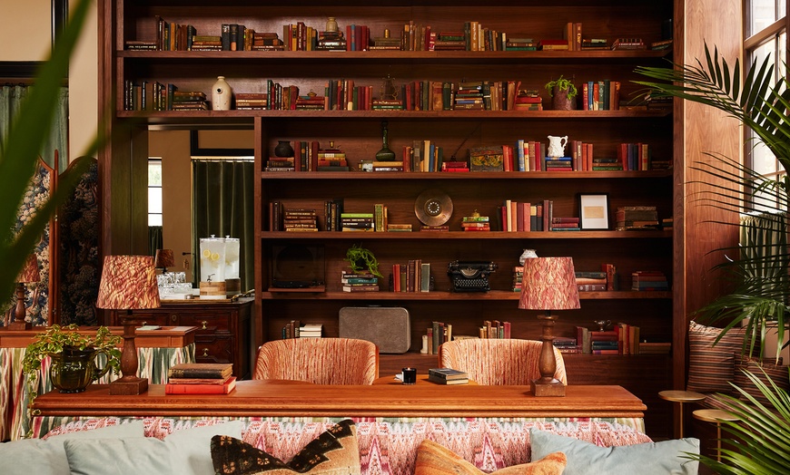 Image 5: Member's Pricing: Cozy Escape Minutes from Tanglewood & Trails