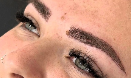 1 sesión de micropigmentación en una zona a elegir entre cejas, eyeliner o labio - Sino Estudio