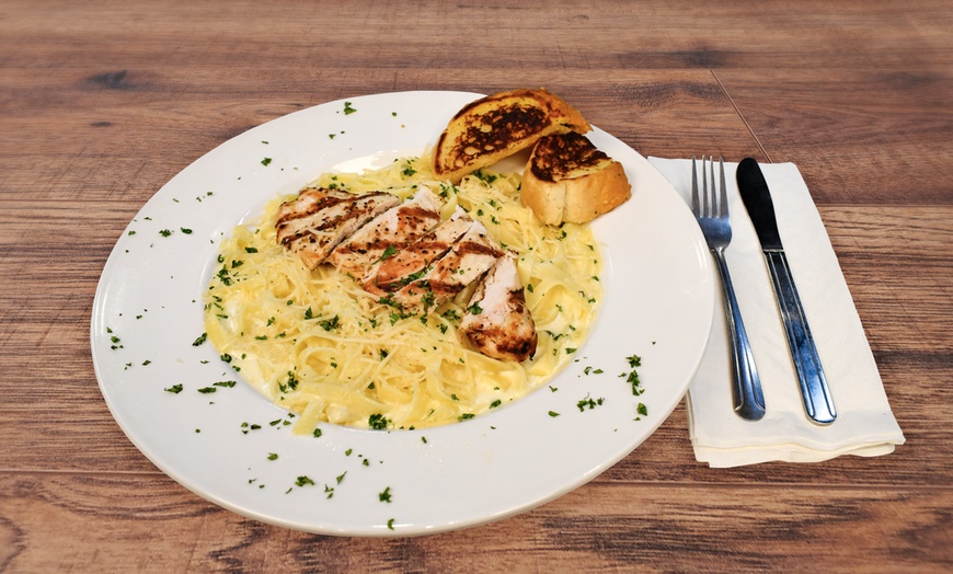 Image 3: Unforgettable Experience Awaits: $40 or $80 Towards Food and Drink 