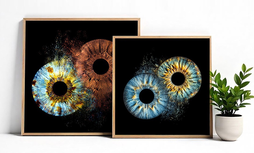 Image 10: Transform Your Eyes into Personalized Iris Art at Home