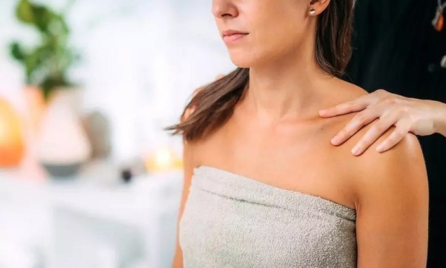 Image 7: Masaje de 30, 45 o 60 minutos con técnica a elegir para 1 persona