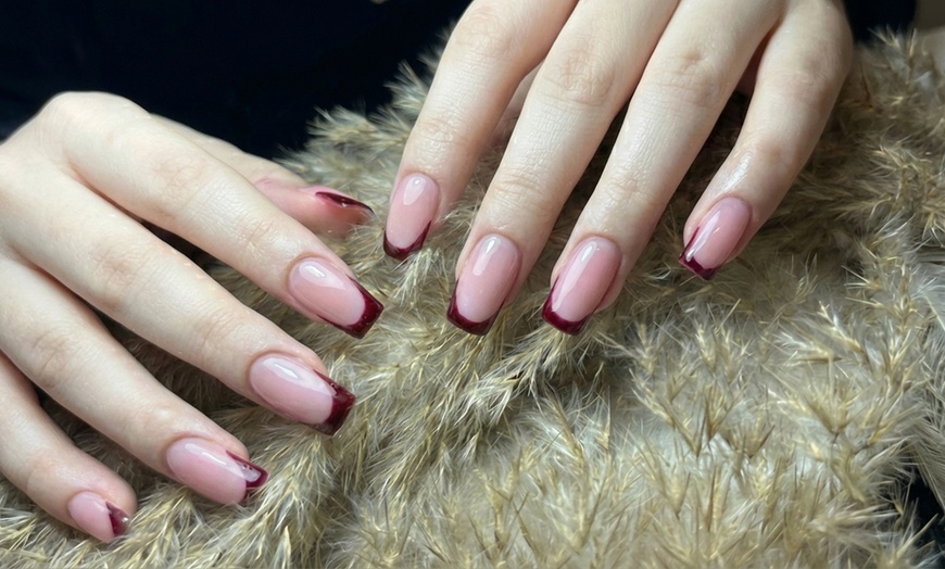 Image 4: Zadbaj o paznokcie z manicure hybrydowym lub żelowym