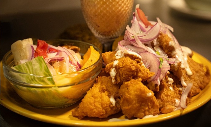 Image 12: Menú peruano para 2 o 4 personas con bebidas y postres