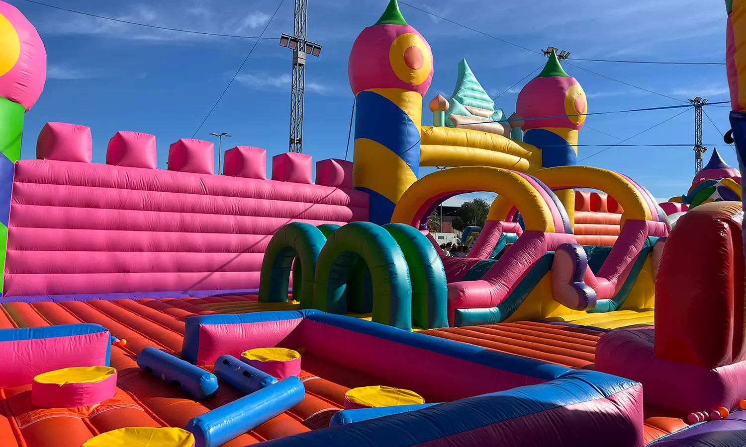 Parque WOW de hinchables: entrada con fecha a elegir para 1 persona